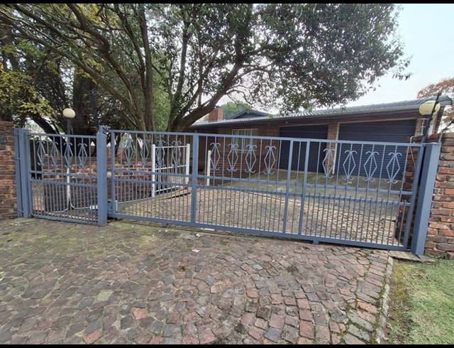 2 BEDROOM HOUSE FOR SALE IN BRACKENDOWNS